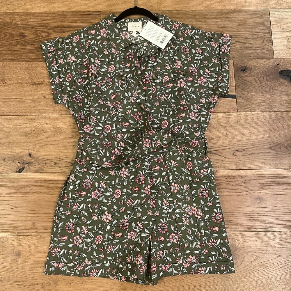 Sezane Olive Green Floral Short Jumpsuit with Pink Accents - Picture 5 of 8